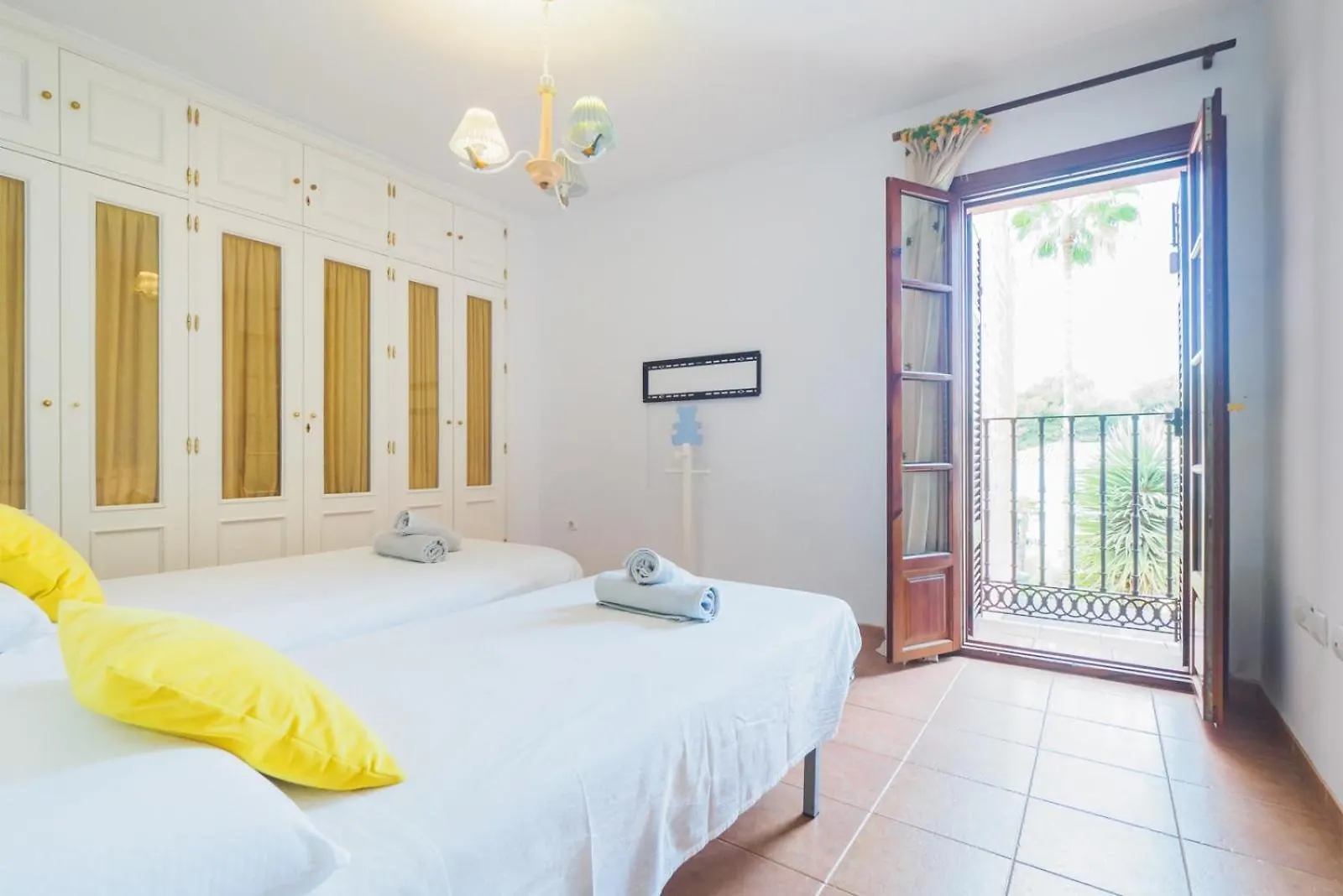 Estrella Del Mar Villa Estepona